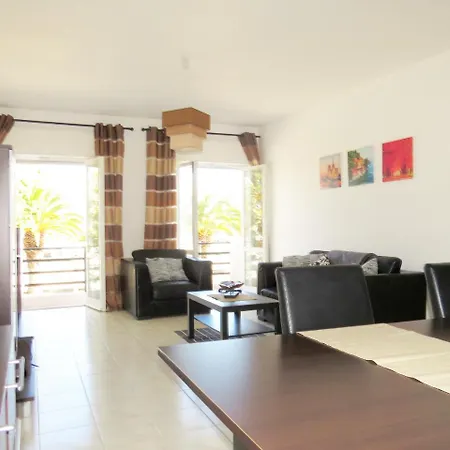 Apartment Im On Avenida Lagos